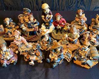 "Treasures of the Heart" in Beech Island, SC. Closing Sat 9/23 at 8pm. Pickup is Mon 9/25 2-6pm. Please click here to view more photos, descriptions, and current bids:&nbsp;https://ctbids.com/estate-sale/24146