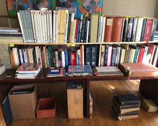 Mahogany gallery table