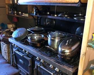 Vintage cast iron Peerless restaurant stove