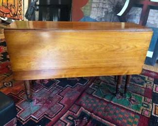 Nice Antique dropleaf table