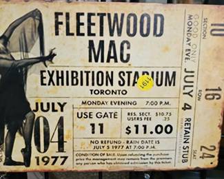 FLEETWOOD MAC SIGN