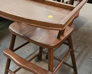 WOODEN HIGH CHAIR