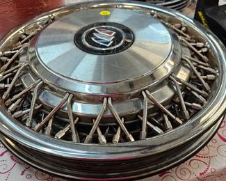 BUICK RIMS / HUBCAPS