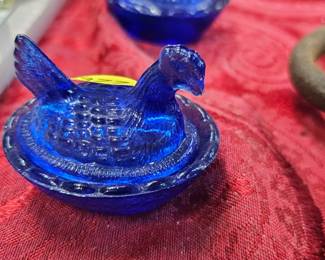 SMALL COBALT HEN ON NEST