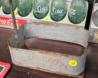 ROYAL CROWN METAL BOTTLE HOLDER