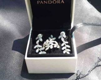 "Memories of a Lifetime" in Aiken, SC. Closing Mon 9/25 at 8pm. Pickup is Wed 9/27 from 2-6pm. Please click here to view more photos, descriptions, and current bids:&nbsp;https://ctbids.com/estate-sale/24048