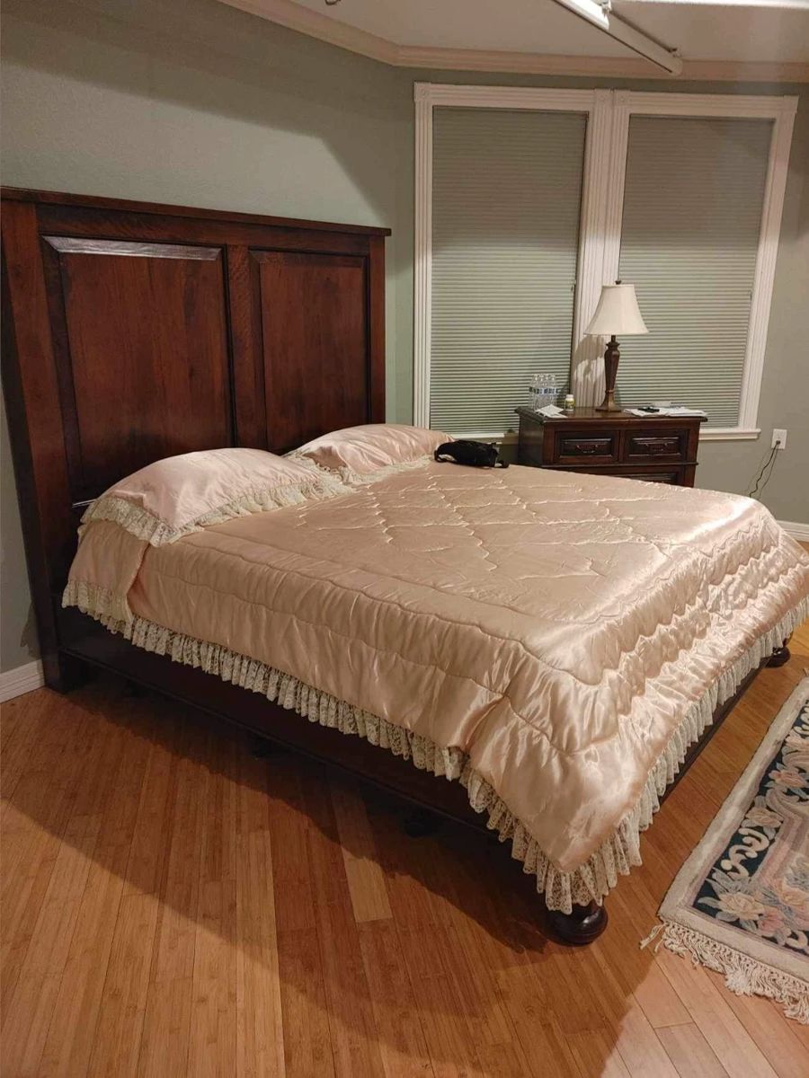 Riverwalk Porter Estate Sale Fine furnishings starts on 9/23/2023