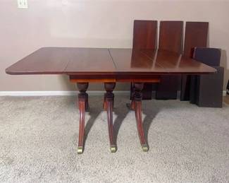 DropLeaf Dining Table 