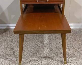 Mid Century Springfield End Table 