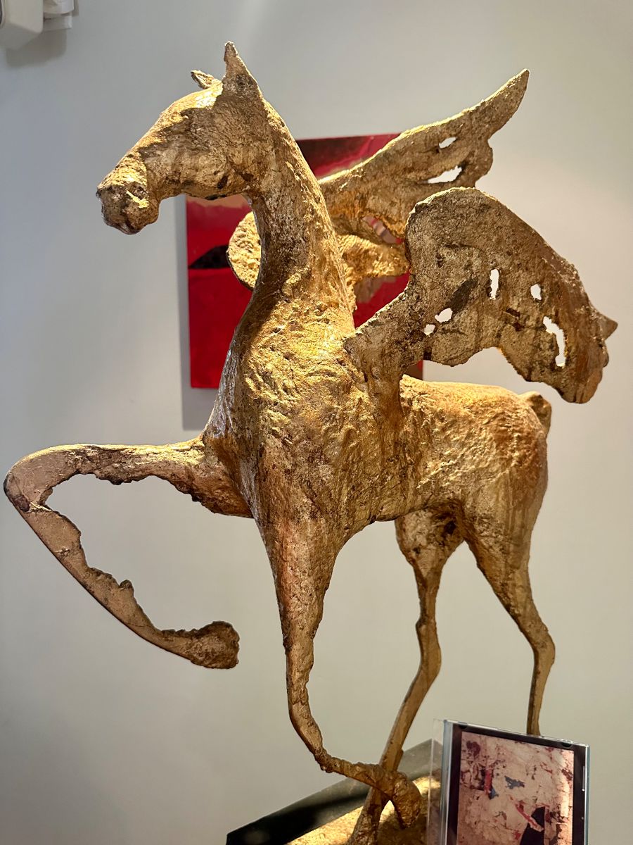 JORDAN IVANOV SCULPTURE