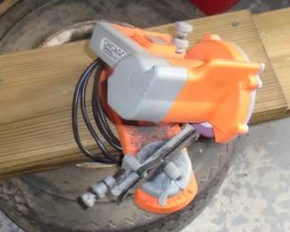 CHAINSAW SHARPENER