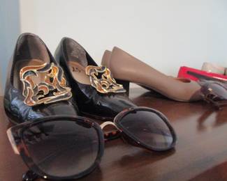 Vintage shoes and sunglasses