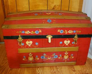 Vintage hand painted steam trunk