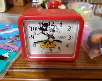 Vintage Mickey Mouse clock 