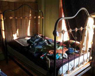 Antique iron full size bed