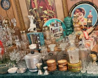 Bar ware with trays - Coors. Schlitz. Whiskey.