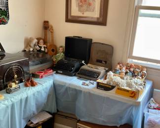 Typewriters, paint it yourself pieces, ‘Hummel’ candles.