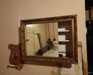 MIRRORED MEDICINE CABINET VINTAGE