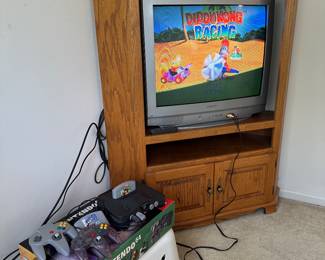 Nintendo 64 Gaming Console with 2 controllers