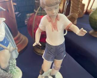 Lladro soccer girl 