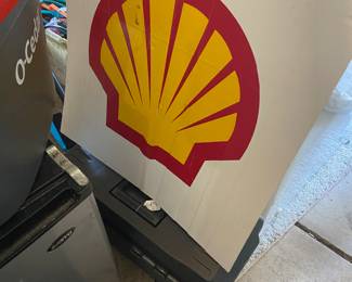 Shell sign