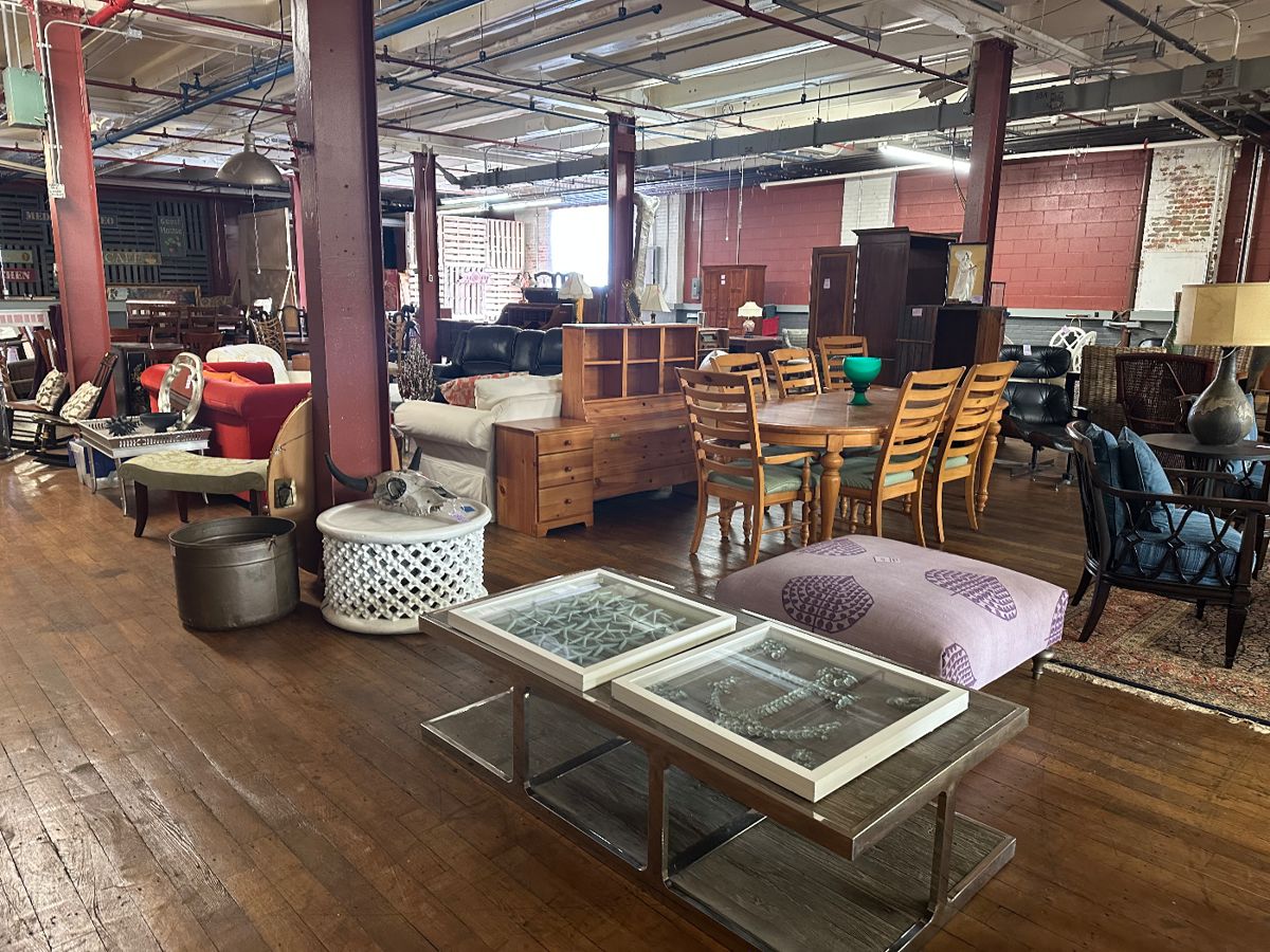 Multi Family Estate Sale in Bridgeport, CT starts on 9/17/2023