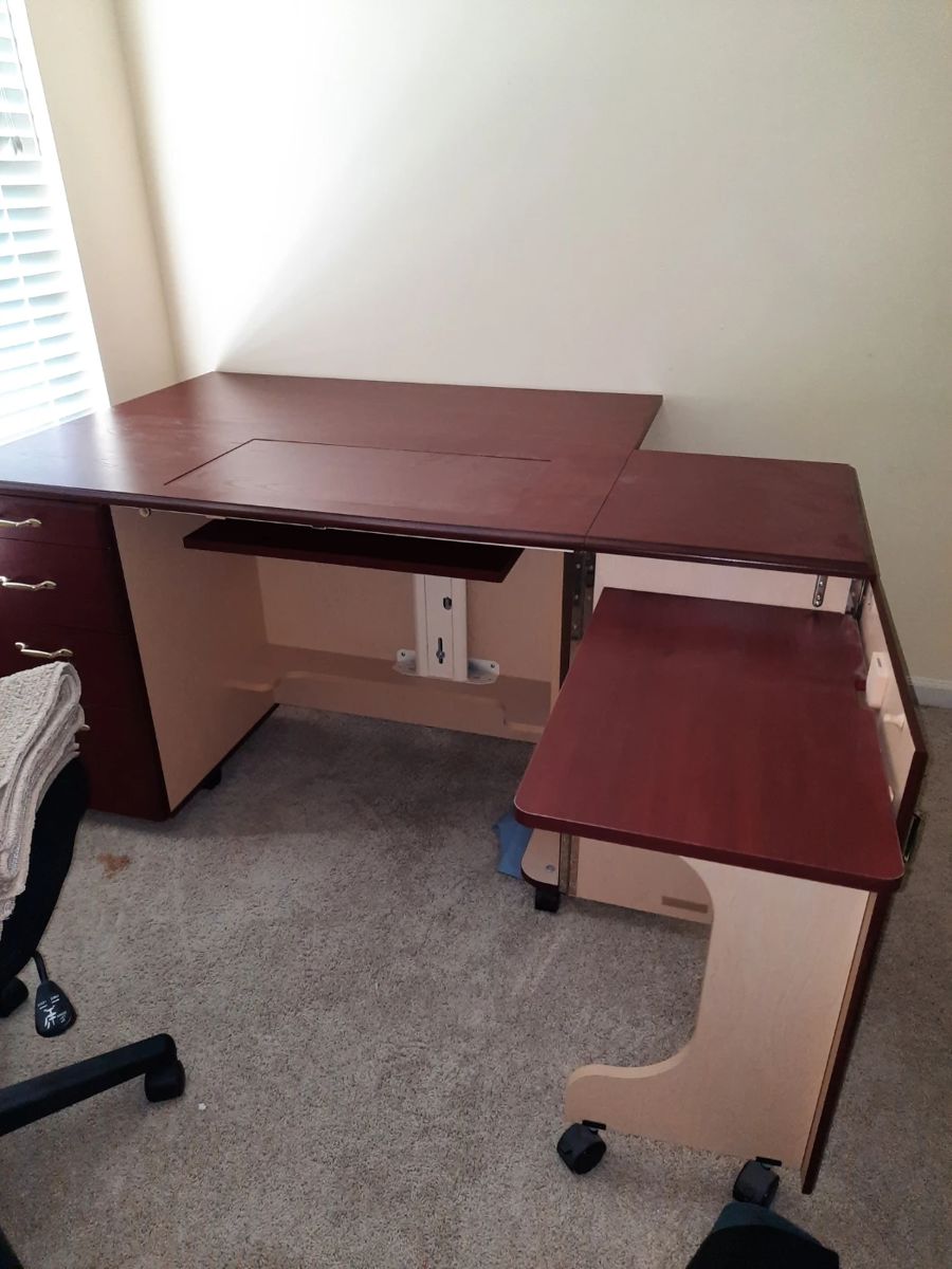 Basehor Estate Sale 75 off at 1pm starts on 9/21/2023