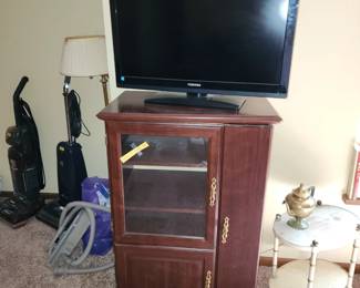 Stereo cabinet and Toshiba tv