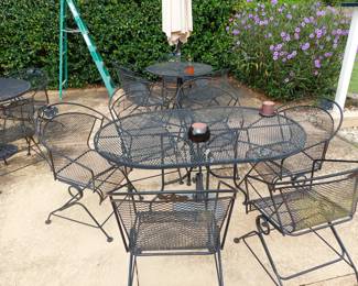 iron patio furniture