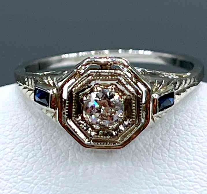 001 Antique Diamond Ring