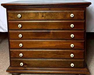 Chest With 6 Slim Drawers