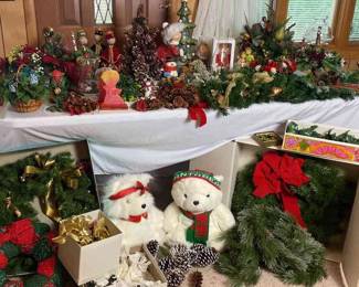 Christmas Decor Extravaganza