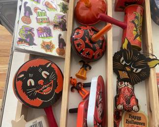 Kirchhoff Halloween Decor Black Cat Toy Noise Maker, Two 1950's Tin Noise Makers, Halloween Clanger Bats Owls Black Cats Pumpkins Noise Maker