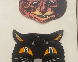 Beistle Black Cat/Orange Eyes Die Cut Decoration