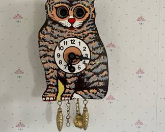 Engstler German Moving Eyes Cat Wall Clock
