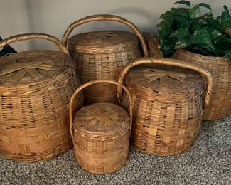 Great vintage baskets 