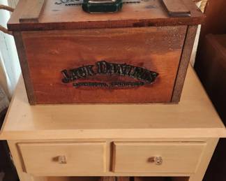 Jack Daniel's box and more horns