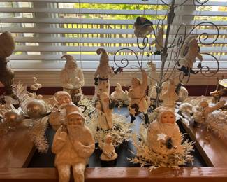 Department 56 Santas