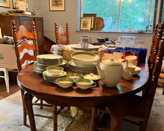 Dining table & chairs