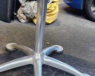 THIS ITEM 10 MINUTES AWAY FROM THE SALE DUE TO SPACE RESTRICTIONS AND CAN BE SEEN BETWEEN 10AM AND 6PM

Call 678-253-2800 to arrange viewing