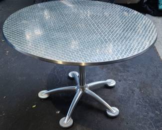 THIS ITEM 10 MINUTES AWAY FROM THE SALE DUE TO SPACE RESTRICTIONS AND CAN BE SEEN BETWEEN 10AM AND 6PM

Call 678-253-2800 to arrange viewing