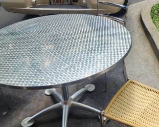 THIS ITEM 10 MINUTES AWAY FROM THE SALE DUE TO SPACE RESTRICTIONS AND CAN BE SEEN BETWEEN 10AM AND 6PM

Call 678-253-2800 to arrange viewing 