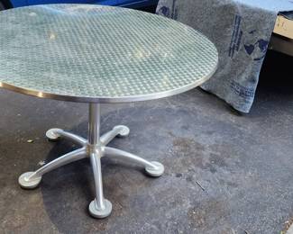 THIS ITEM 10 MINUTES AWAY FROM THE SALE DUE TO SPACE RESTRICTIONS AND CAN BE SEEN BETWEEN 10AM AND 6PM

Call 678-253-2800 to arrange viewing 