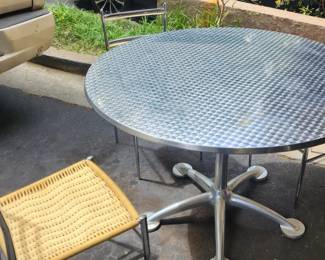 THIS ITEM 10 MINUTES AWAY FROM THE SALE DUE TO SPACE RESTRICTIONS AND CAN BE SEEN BETWEEN 10AM AND 6PM

Call 678-253-2800 to arrange viewing 