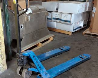Pallet Jack, 5500 LB Capacity