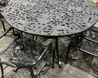 Castelle cast aluminum patio set 5 pieces (2 sets) 