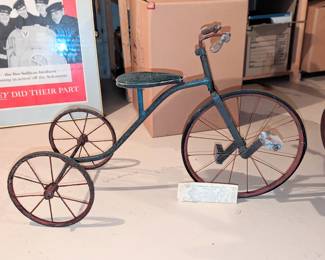 Velocipedes tricycle *IMPORTANT: READ DESCRIPTION & DETAILS FOR EARLY SALE AND BIDDING INFORMATION*