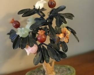 Nice little jade like tree, coral, jade, rose jade and amber jade