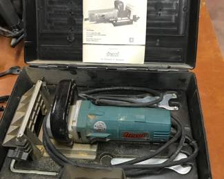 Freud Joiner Machine in case