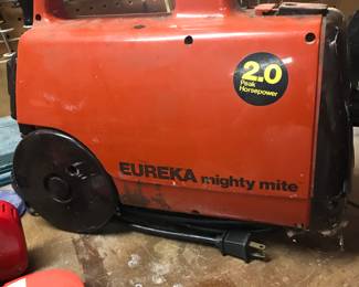 Eureka Might Mite Shop Vac w attachments